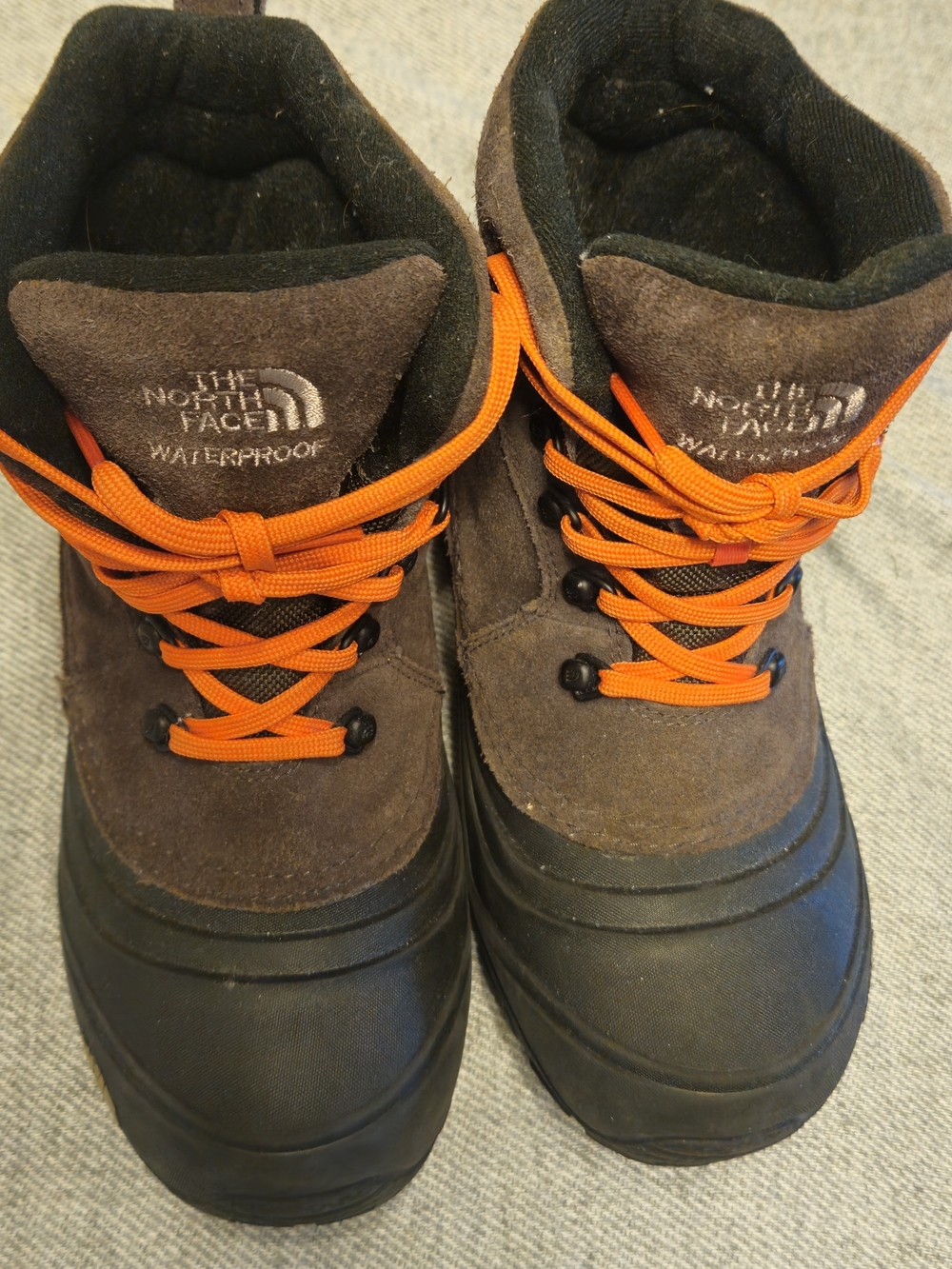 The North Face Kids Chilkat Lace II Waterproof Winter Snow Boots Brown Orange
